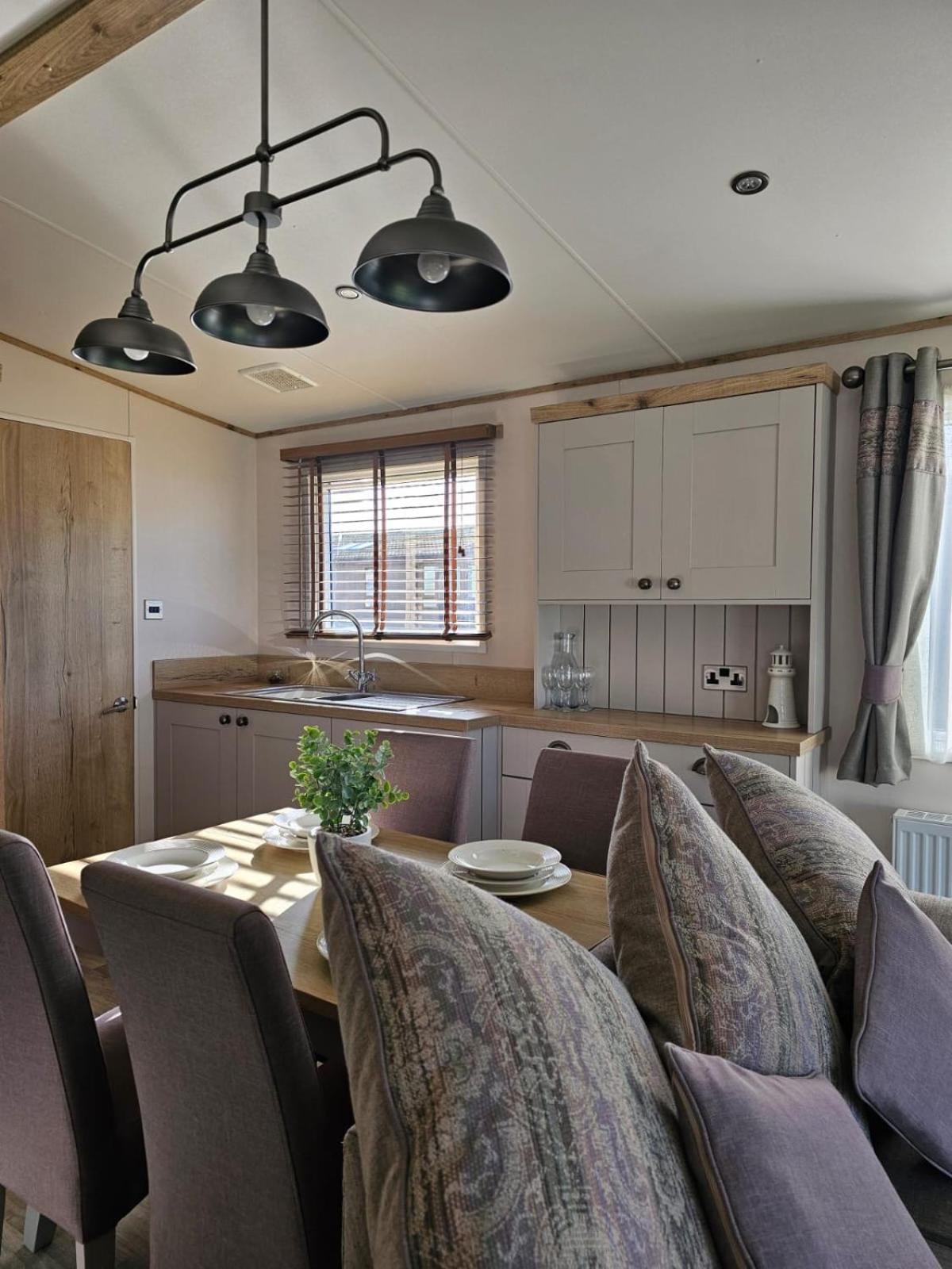 Premium 2 Bedroom Caravan With Free Wifi هونستنتون المظهر الخارجي الصورة