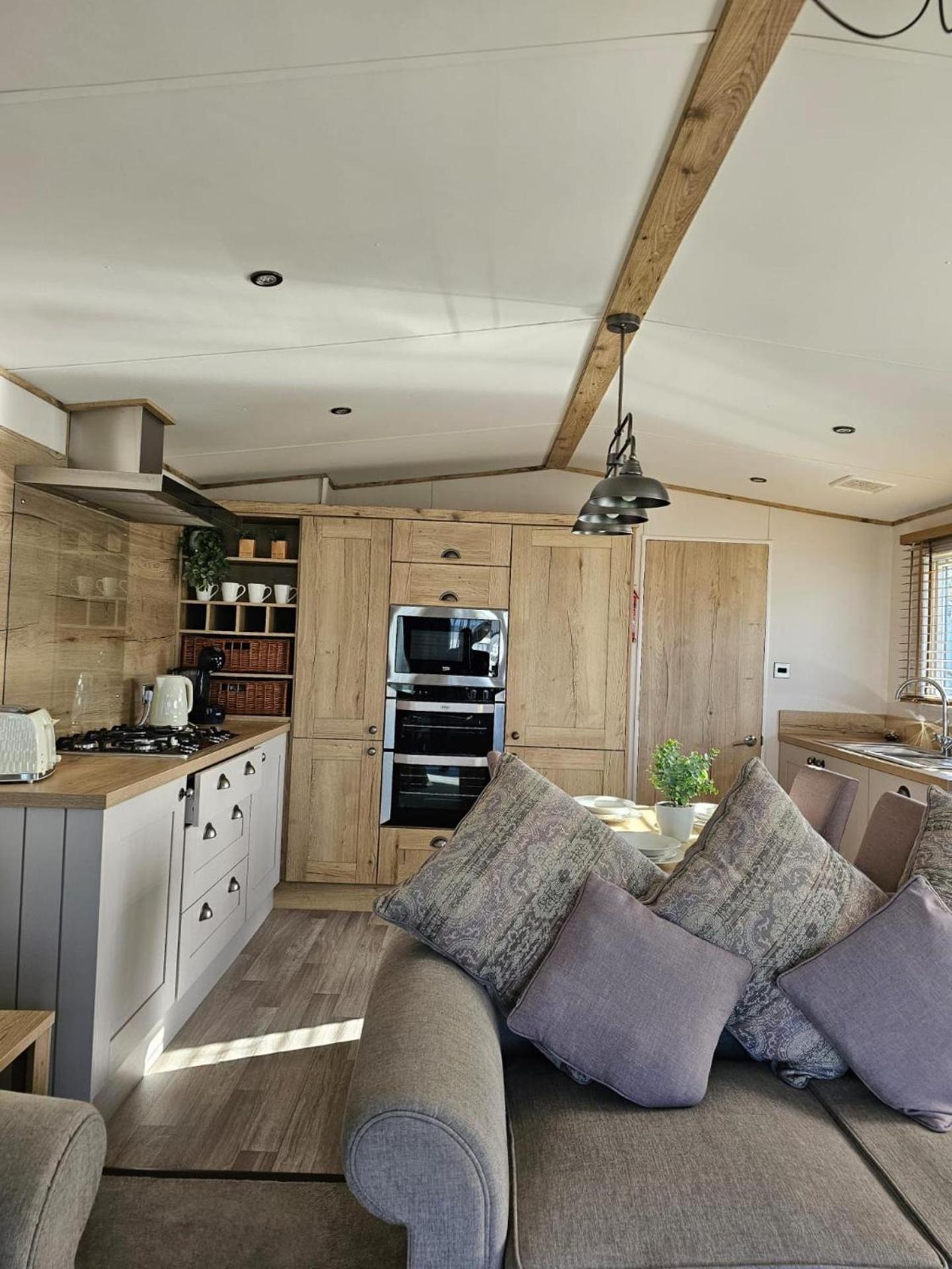 Premium 2 Bedroom Caravan With Free Wifi هونستنتون المظهر الخارجي الصورة